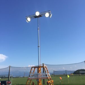 À louer chez Multiloc mât d'éclairage led